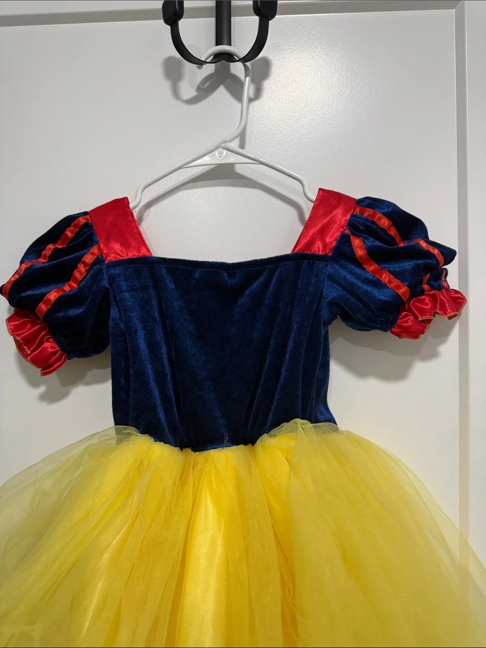 What A Character Snow White dress